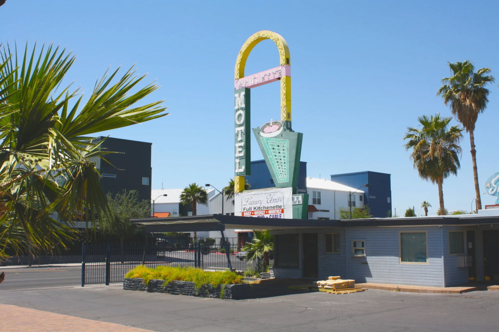 photo 1 of Roulette Motel