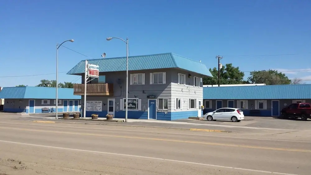 photo 1 of Royals Inn Motel