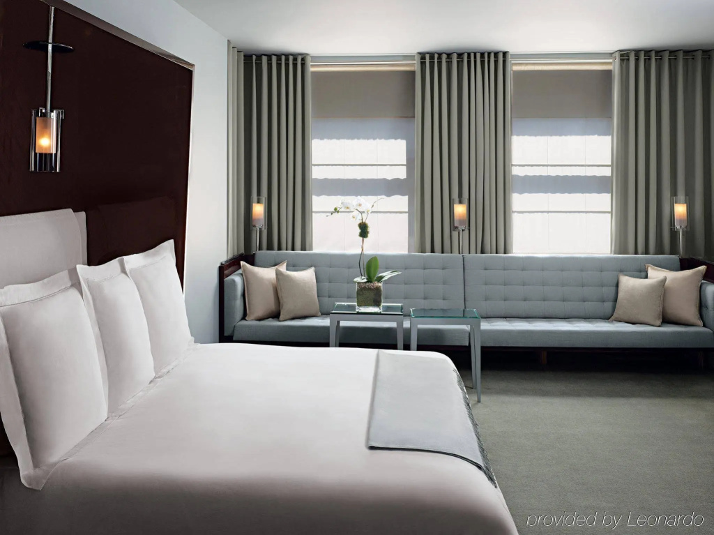 photo 1 of Royalton New York 
