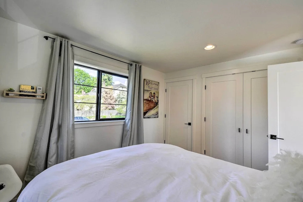 photo 1 of 'ruston Retreat' - Mod Home w/ Rooftop Deck!