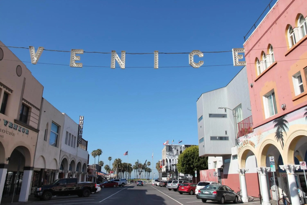 photo 1 of Samesun Venice Beach - Hostel