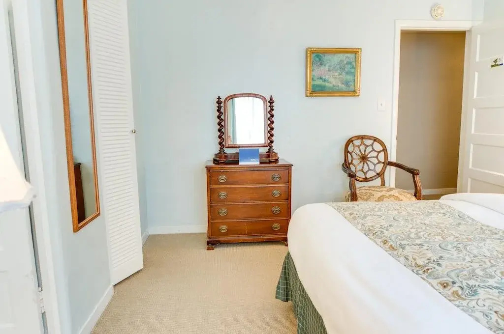 photo 1 of Sandpiper Inn