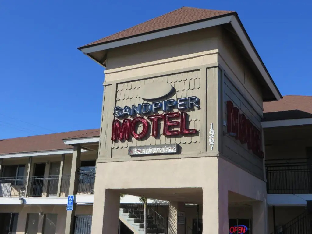 photo 1 of Sandpiper Motel