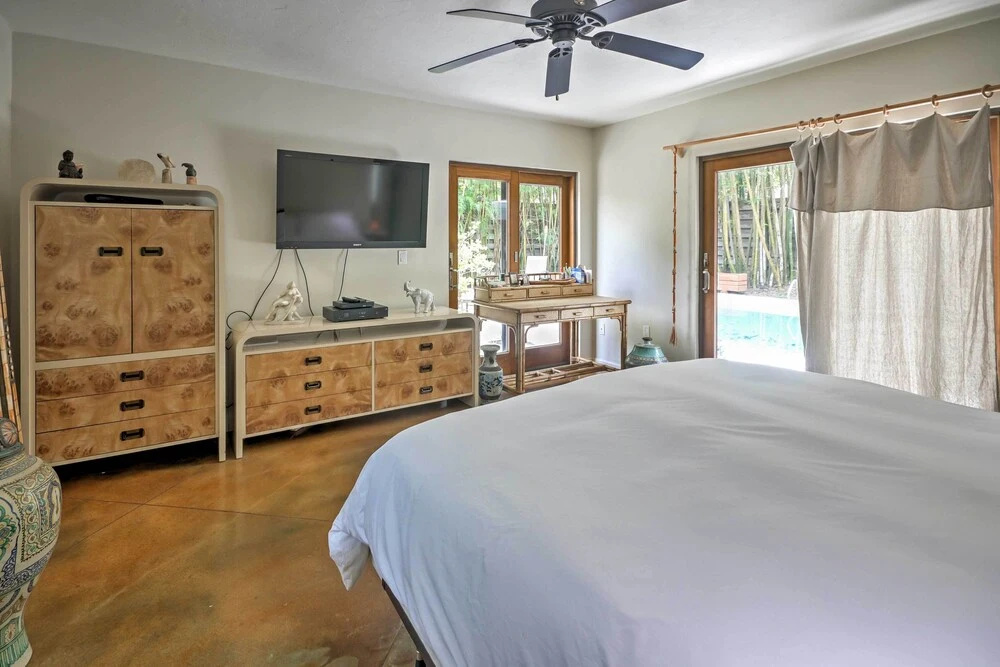 photo 1 of Sarasota House w/ Backyard Oasis: 6 Mi to Beach!