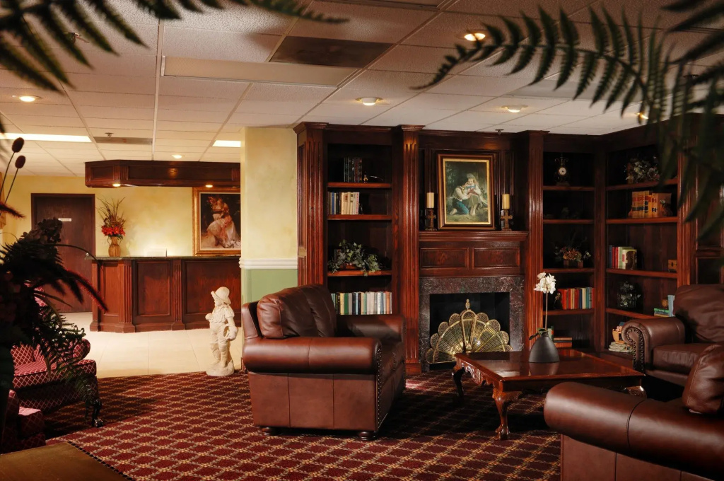 photo 1 of Savannah House Hotel