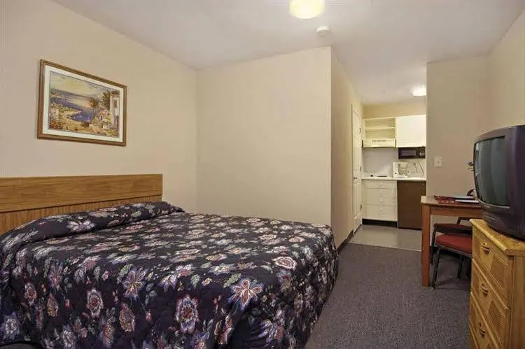 photo 1 of Savannah Suites-Stone Mountain