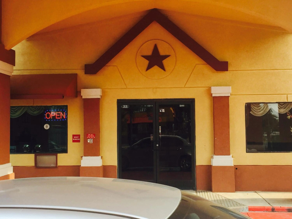 photo 1 of Scottish Inn & Suites - Hobby Airport