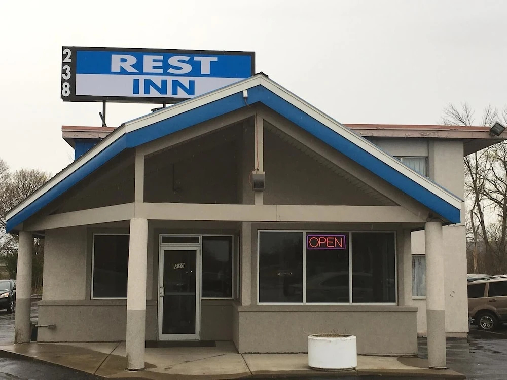 photo 1 of Rest Inn Utica