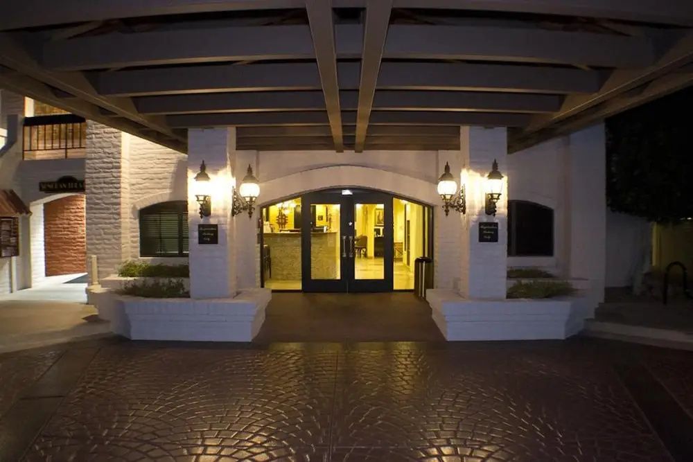 photo 1 of Scottsdale Camelback Resort VRHost