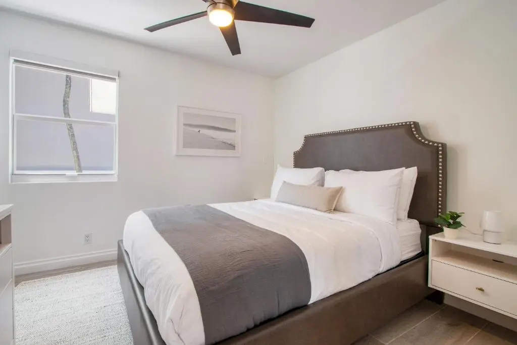 photo 1 of Sea Breeze by Avantstay Across From Fort Lauderdale Beach! Pool, Out Door Dining, Fire Pit!