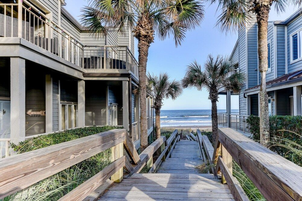 photo 1 of Sea Hammock 180