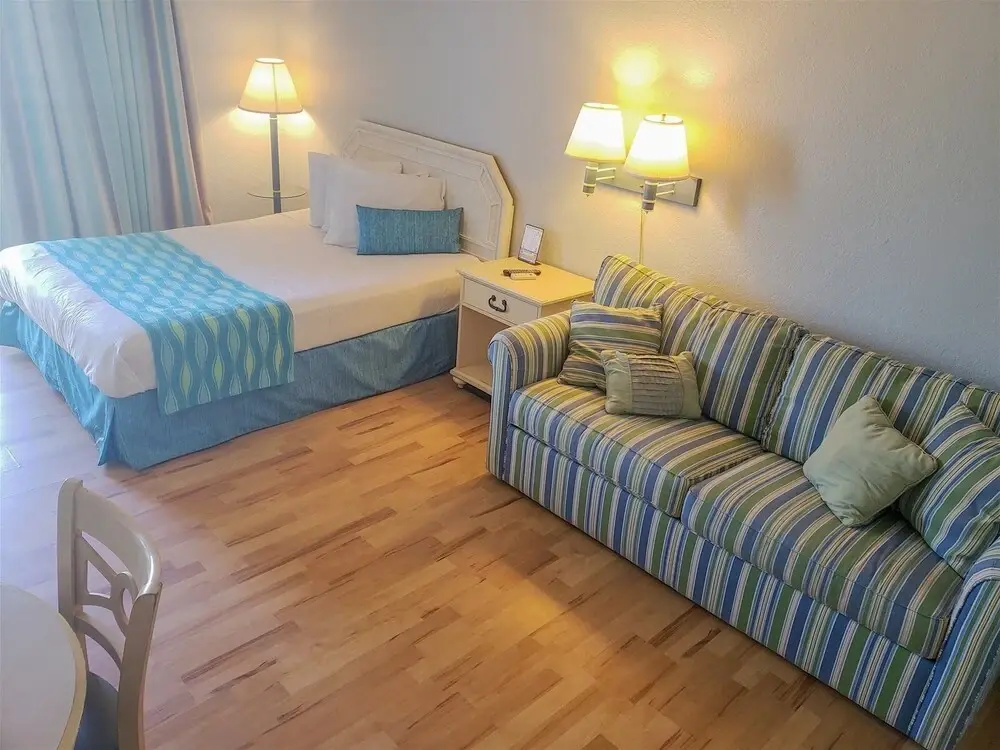 photo 1 of Sea Mist 51206