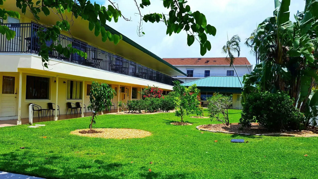 photo 1 of Sea Shell Motel