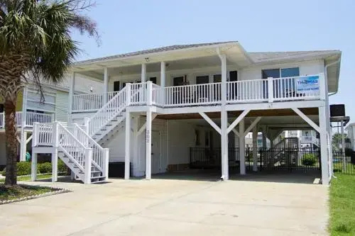 photo 1 of SeaDog by RedAwning
