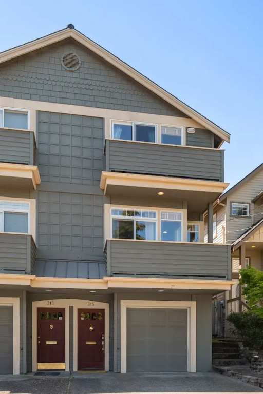 photo 1 of Seattle Vacation Home: The Vineyard