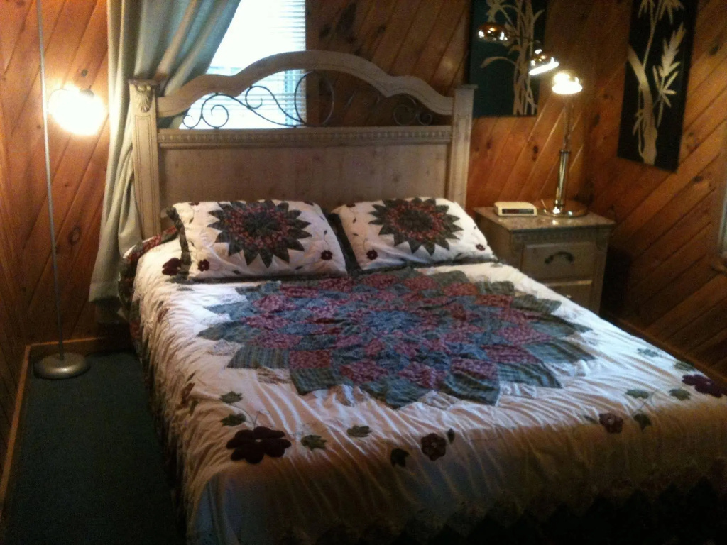 photo 1 of Sebago Lake Lodge and Cottages