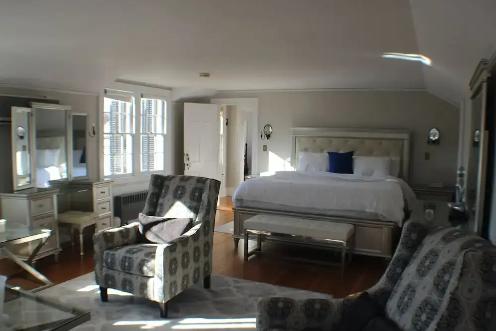 photo 1 of Seth Cheney House