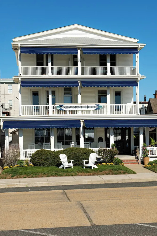 photo 1 of Shawmont Hotel
