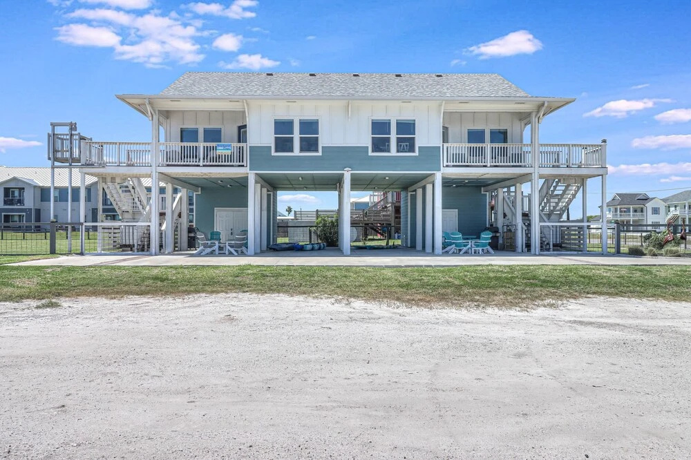 photo 1 of Shell By The Sea 913rpb 2 Bedroom Home by RedAwning