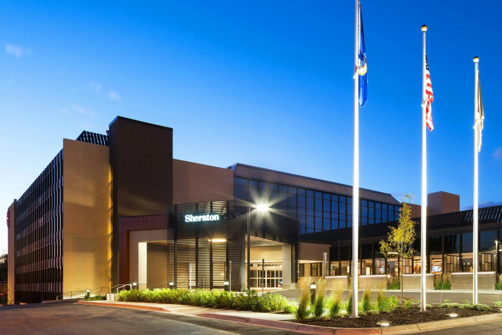 photo 1 of Sheraton Bloomington Hotel