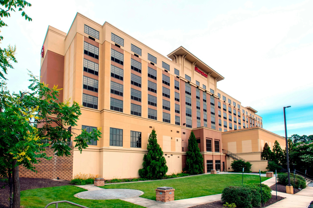 photo 1 of Sheraton Baltimore Washington Airport Hotel - BWI