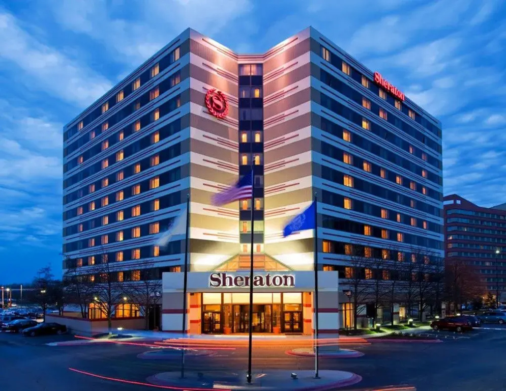 photo 1 of Sheraton Chicago O Hare Airport Hotel