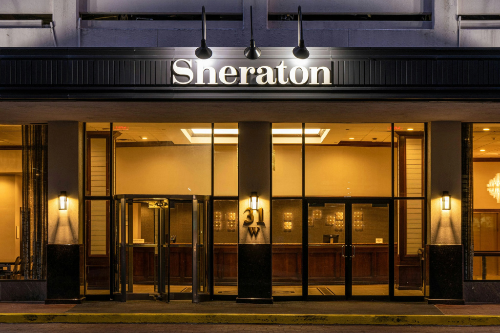 photo 1 of Sheraton Indianapolis City Centre Hotel