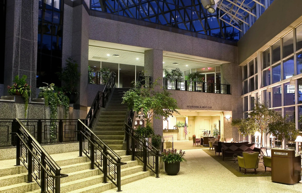 photo 1 of Sheraton Mahwah Hotel