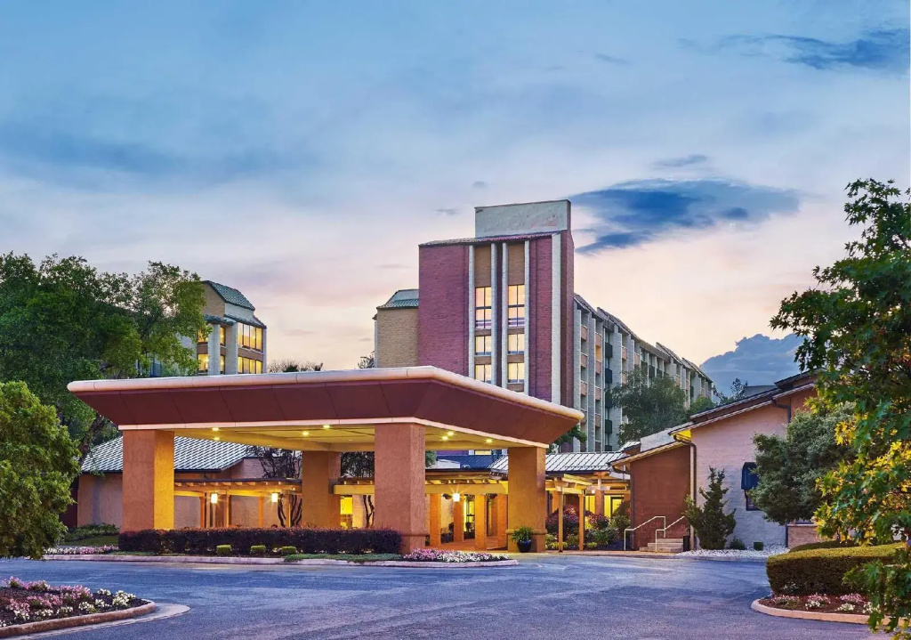 photo 1 of Blue Ridge Hotel and Conference Center