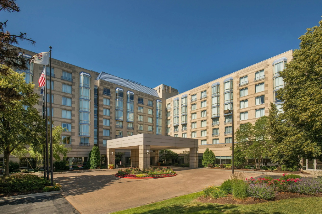 photo 1 of Sheraton Suites Chicago Elk Grove