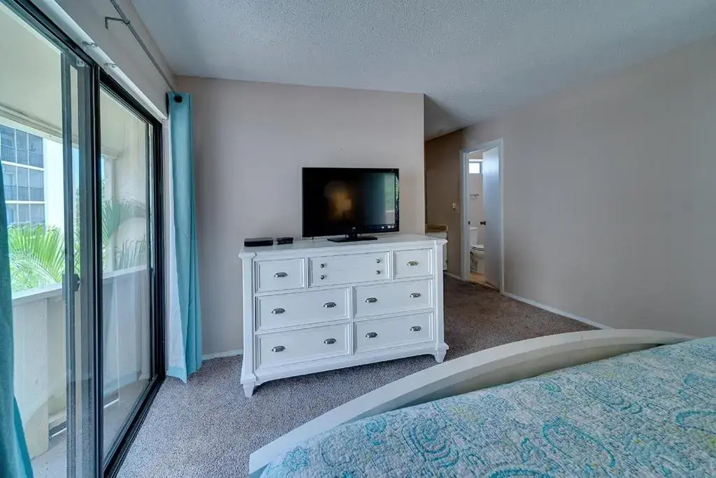 photo 1 of Siesta Key Beach - 2 Bedroom - 3 Beds - 3 Bathroom Duplex with Heated Swimming Pool