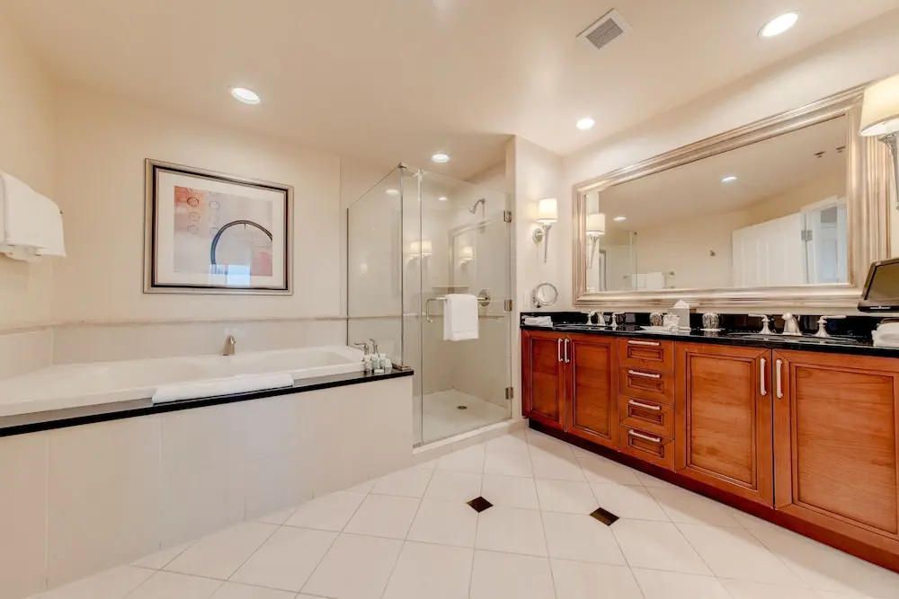 photo 1 of Signature Suite on the Strip