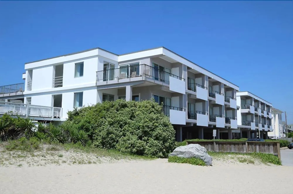 photo 1 of Silver Gull Motel
