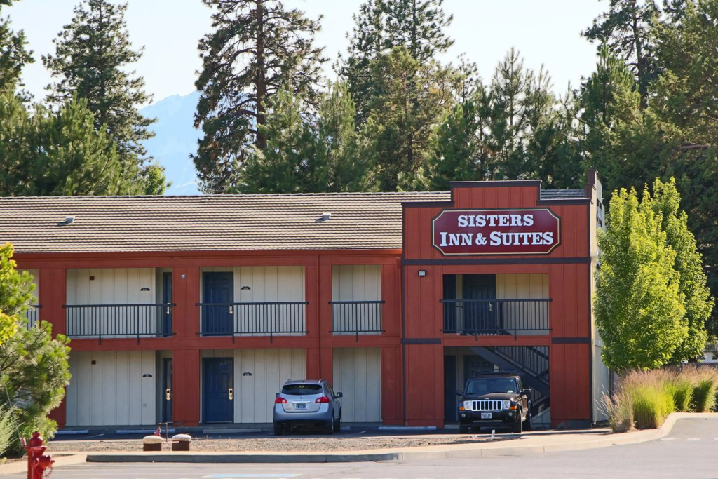 photo 1 of Sisters Inn And Suites