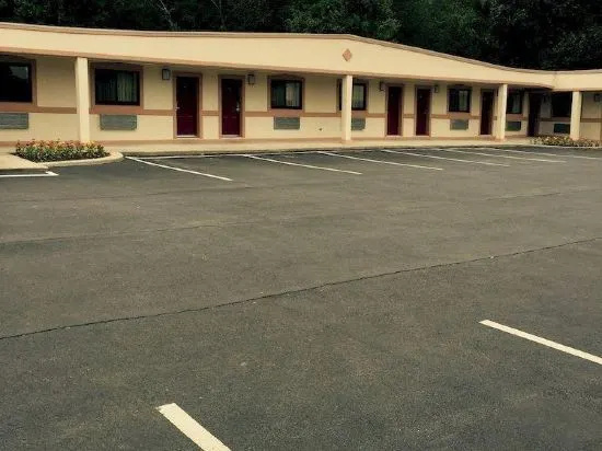 photo 1 of Sky View Motor Inn Johnston