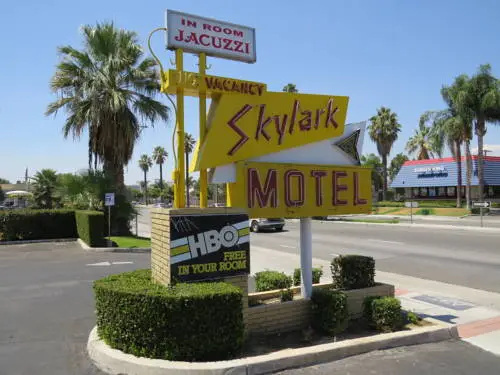 photo 1 of Skylark Motel