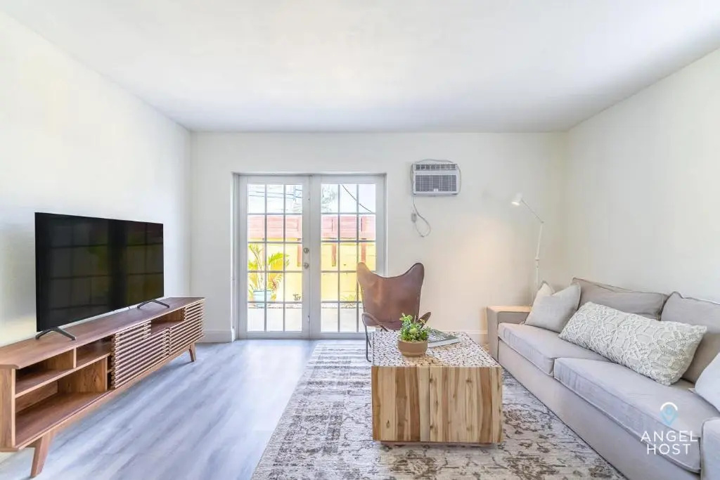 photo 1 of Sleek and Cozy Space 8Min to Ft Lauderdale Beaches!