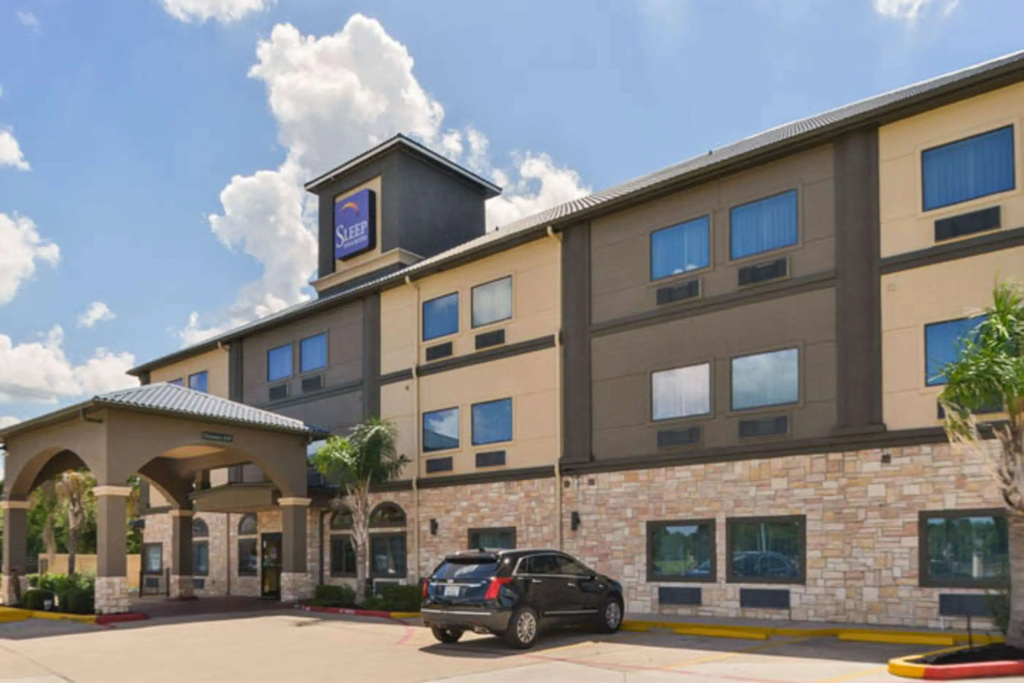 photo 1 of Sleep Inn & Suites Downtown Houston Near Convention Center