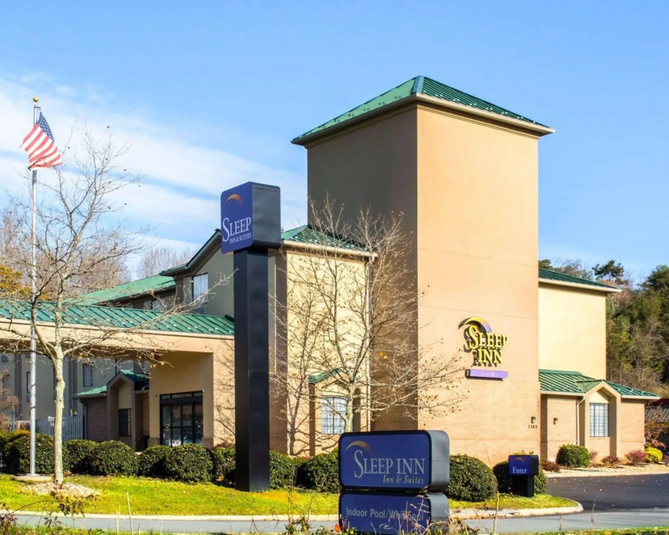 photo 1 of Sleep Inn & Suites Monticello