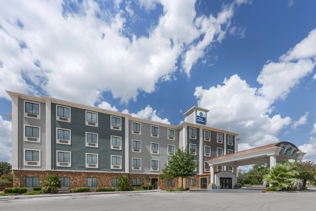 photo 1 of Best Western Sea World/Lackland AFB NW Hotel & Suites