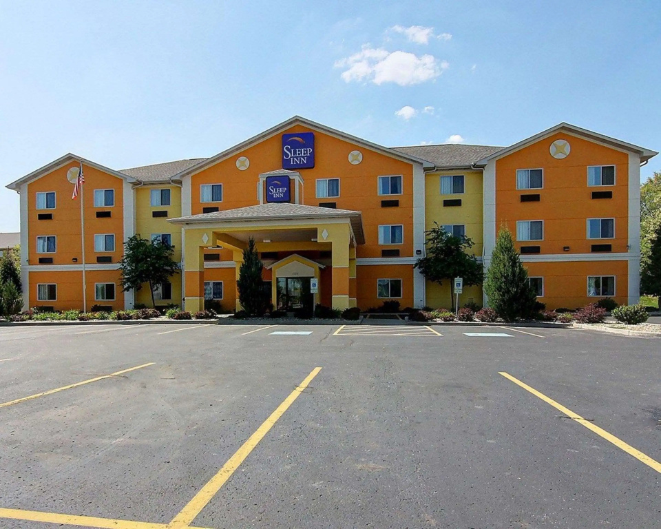photo 1 of Sleep Inn South Bend Airport