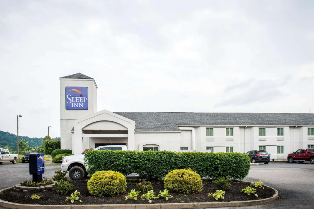 photo 1 of Quality Inn Bridgeport - Clarksburg