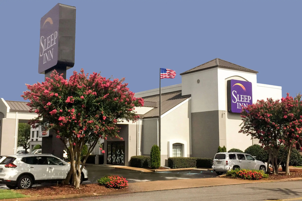 photo 1 of Sleep Inn Chattanooga Hamilton Place