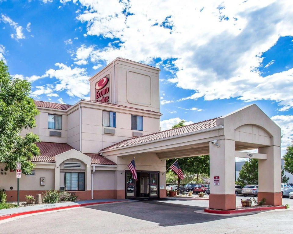 photo 1 of Econo Lodge Denver International Airport