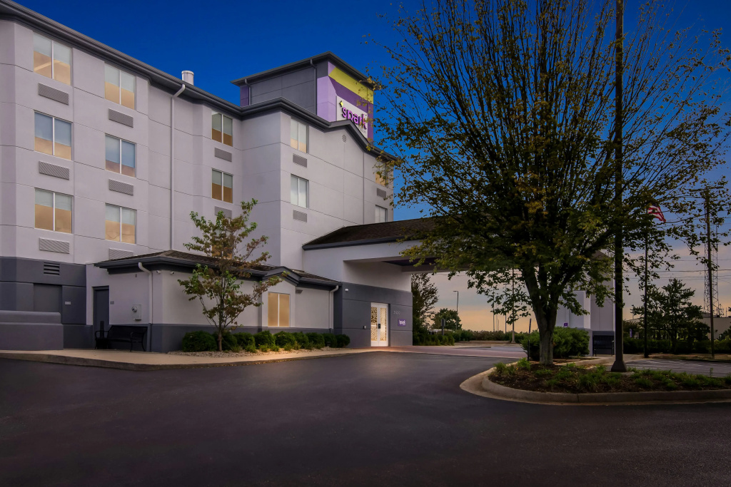photo 1 of Spark by Hilton Lynchburg