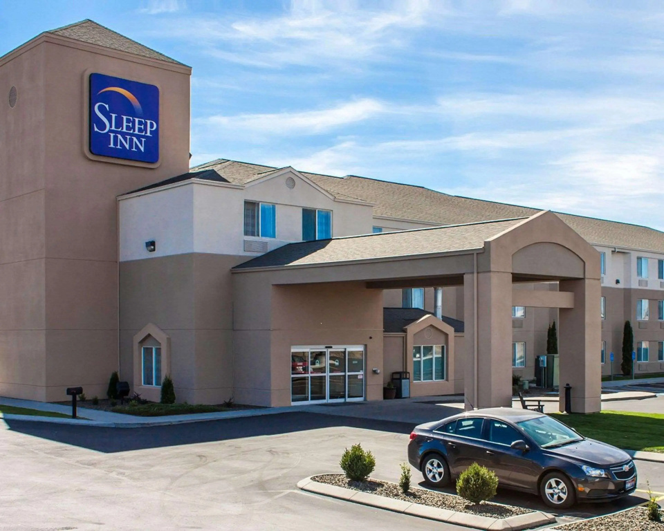 photo 1 of Sleep Inn Ontario