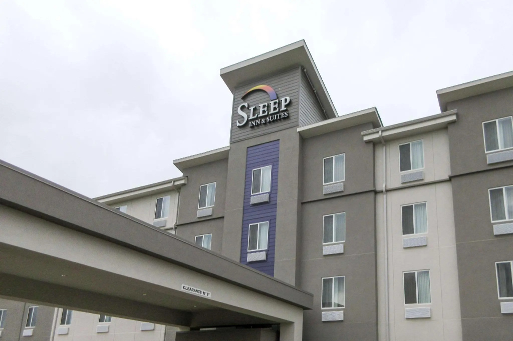 photo 1 of Garner Hotel Clarksville Northeast by IHG