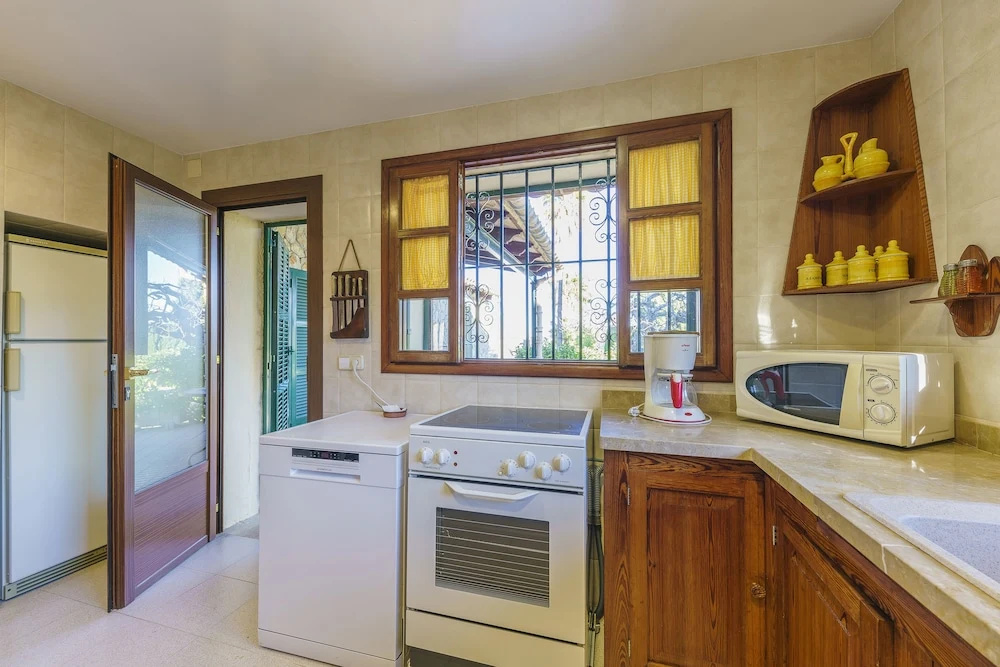 photo 1 of Smart 1BR in Wilton Manors by Sonder