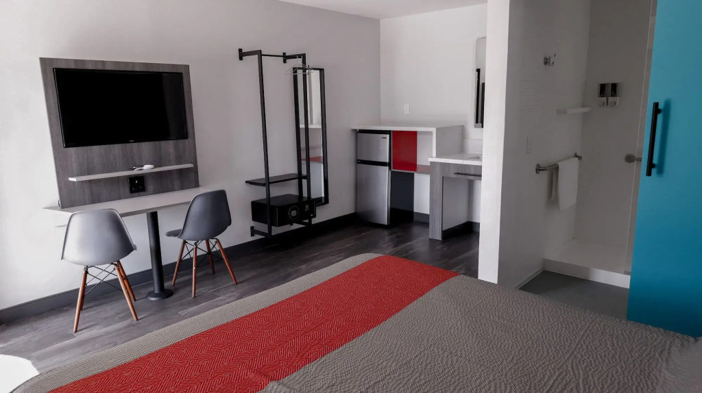 photo 1 of Solo Motel - Broadway