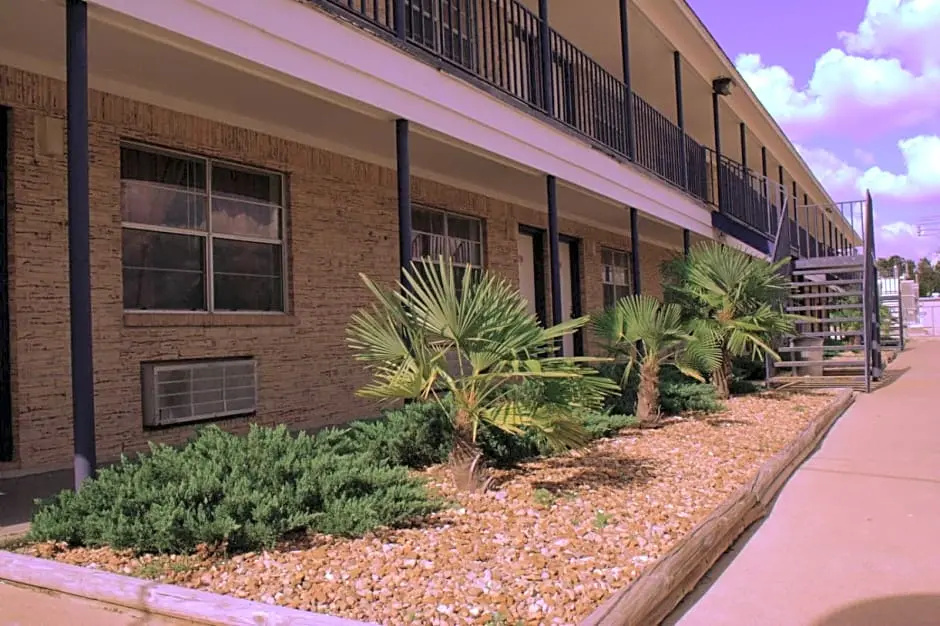 photo 1 of Somerville Inn and Suites